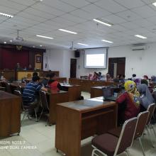 AWARDEE UNIVERSITAS NEGERI YOGYAKARTA ADAKAN DISKUSI PUBLIK DAN FGD PENULISAN KARYA AKADEMIK