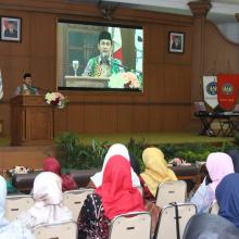 BINGKAI KEBAHAGIAAN DUNIA DAN AKHIRAT DIMULAI DARI KELUARGA 