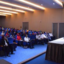  GURU PROFESIONAL HARUS MELEK TEKNOLOGI