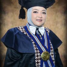 Prof Lia Yuliana