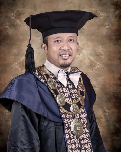 WR Akademik